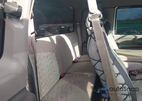 2000 Ford F-250 Lariat/Xl/Xlt from USA, damaged, VIN 1FTNX21F9YEB06669